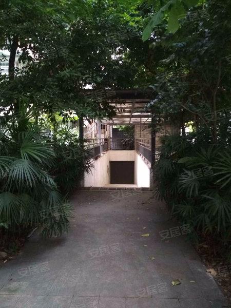 都江堰安澜骏景二手房