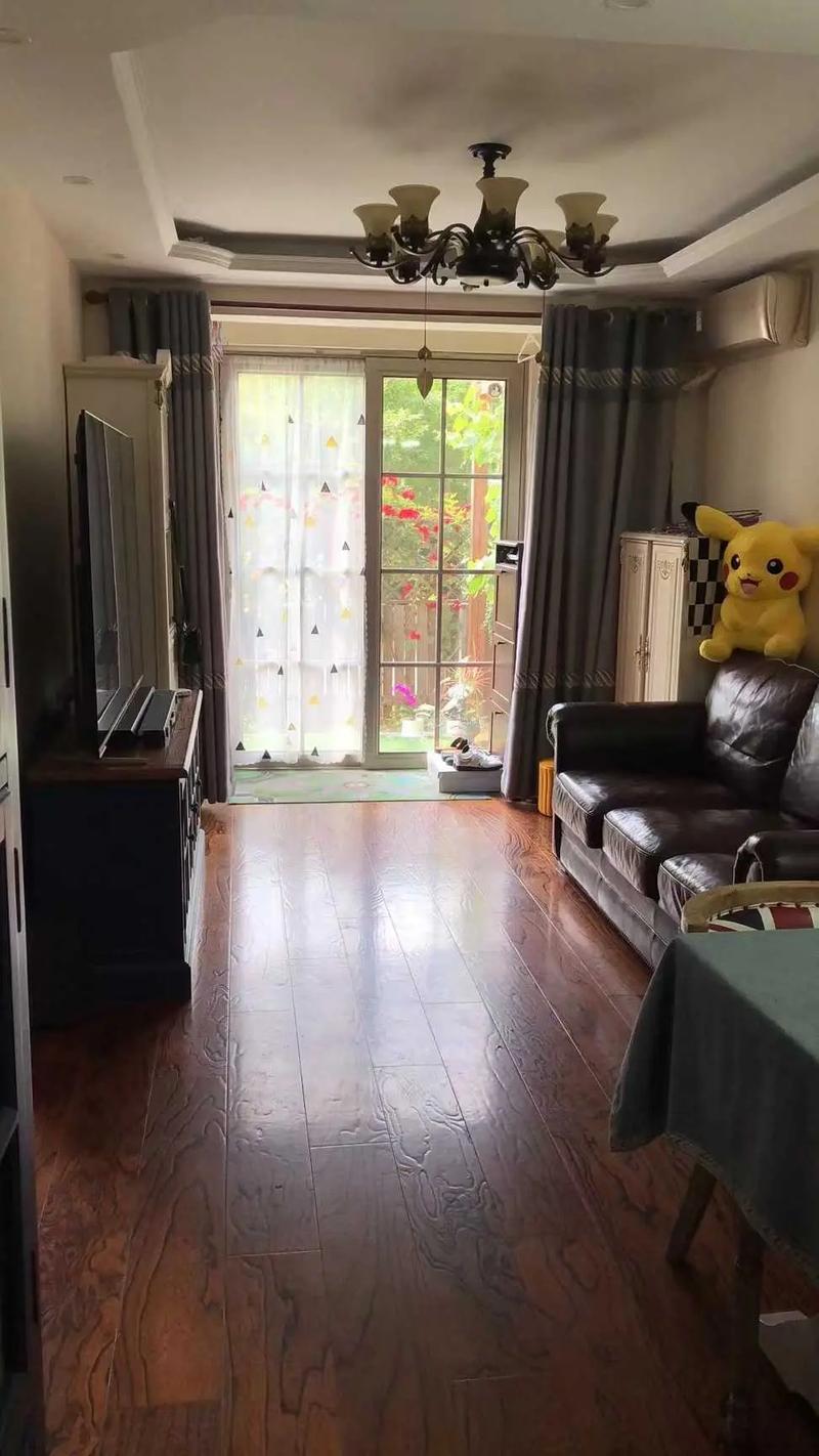 北京一层带小院二手房