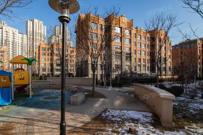 武清亚泰澜公馆二手房