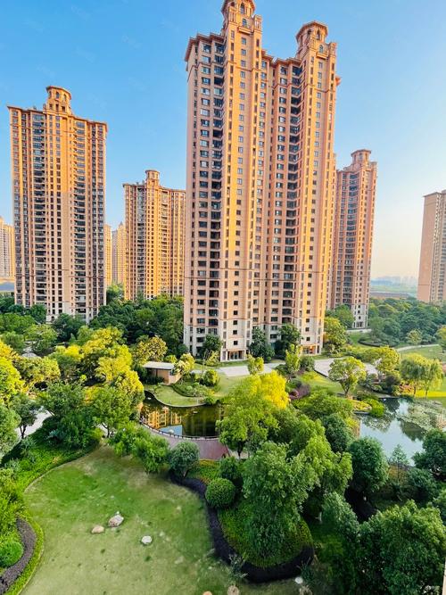 雅居乐滨江国际二手房