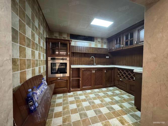 长春绿地中央墅二手房