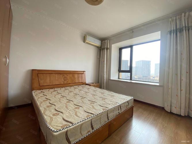 青岛世茂诺沙湾二手房