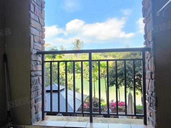 海南万宁石梅山庄房价