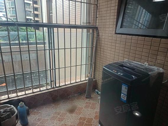 卓弘高尔夫雅苑房价