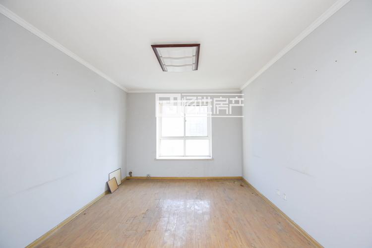 新乡公务员小区二手房