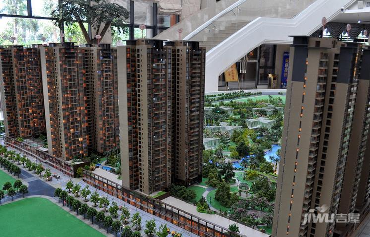 三远大爱城房价走势