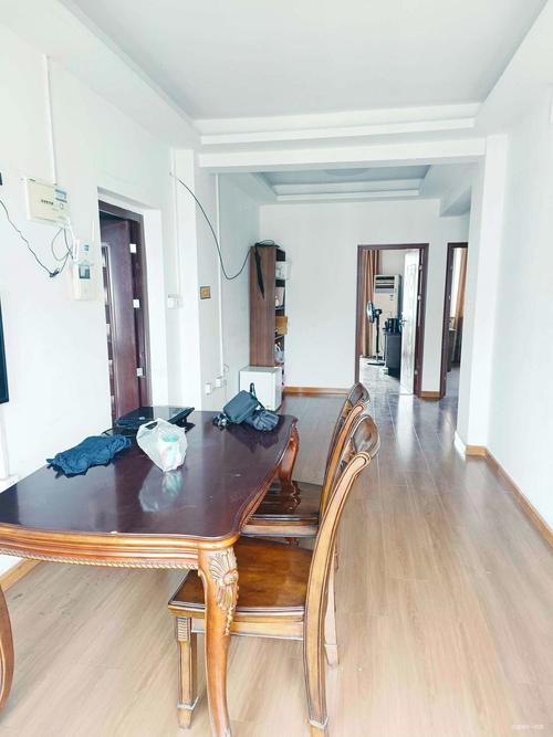 盘龙城日月山水房价