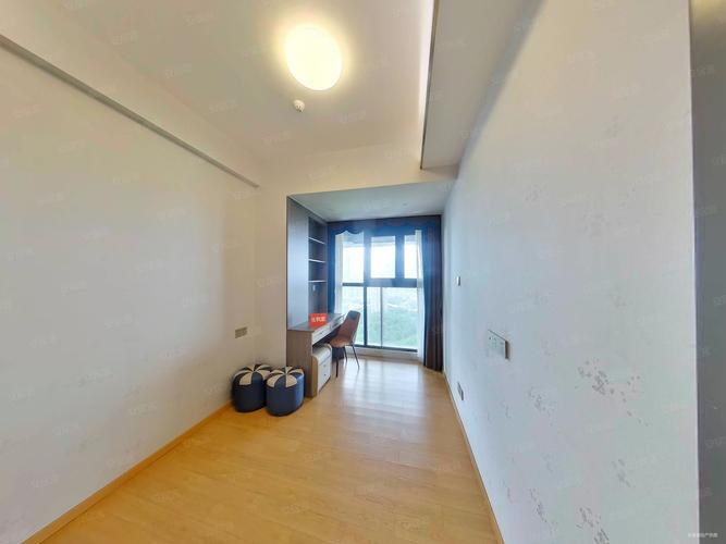 南京天鹅湖花园二手房