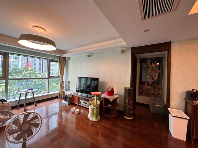 上海静安区二手房出售