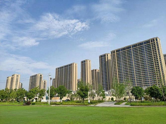 黄岩绿城珑湾最新消息