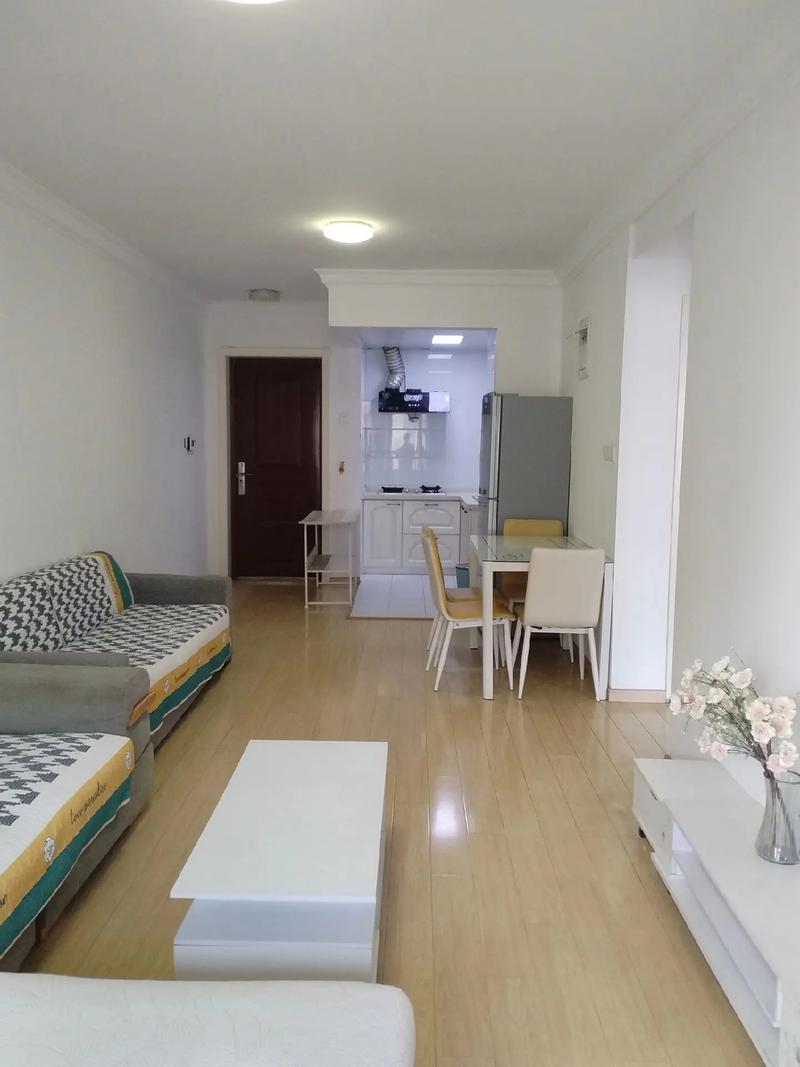 大连明秀嘉园二手房