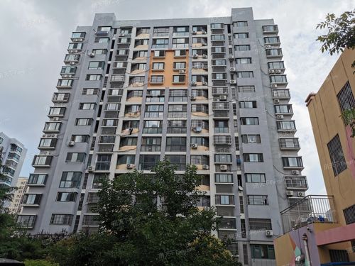 青岛梦境江南二手房