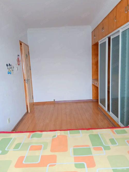 青岛凯旋家园二手房