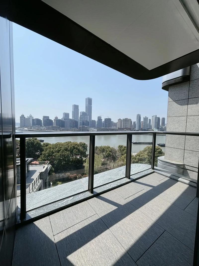 眉山凯旋滨江二手房