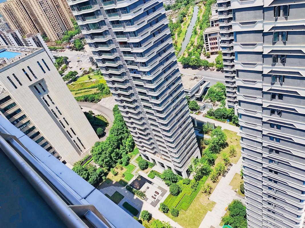 重庆南岸区茶园房价