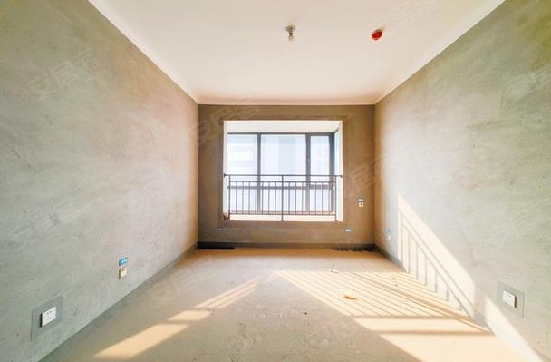 郑州东润泰和二手房