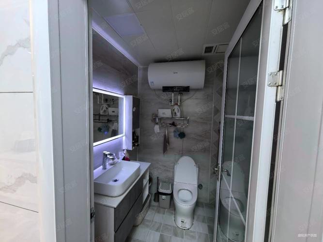 金田湖畔春天二手房