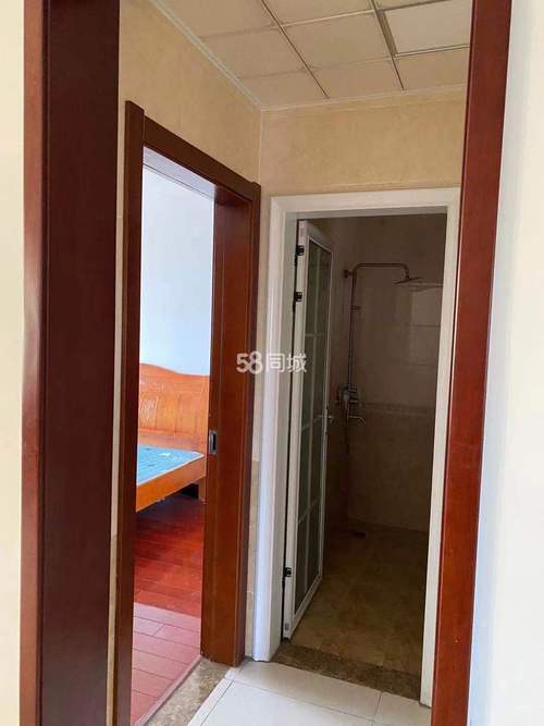 绿地滨湖印象二手房