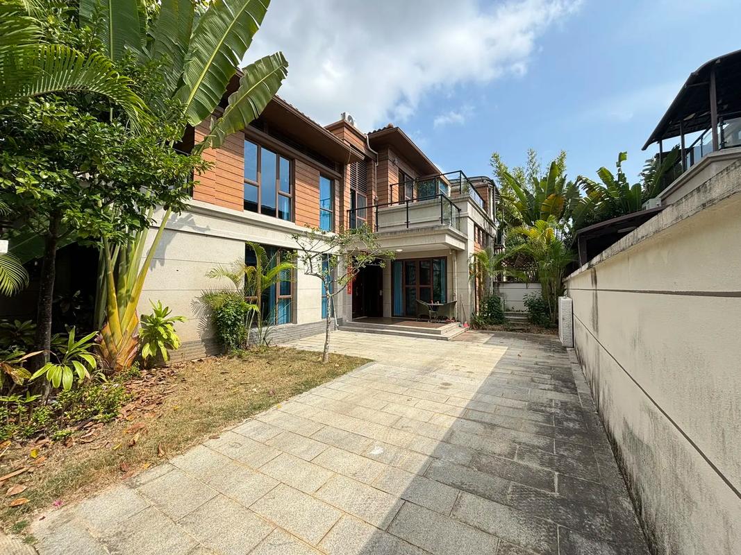 三亚清水湾别墅房价