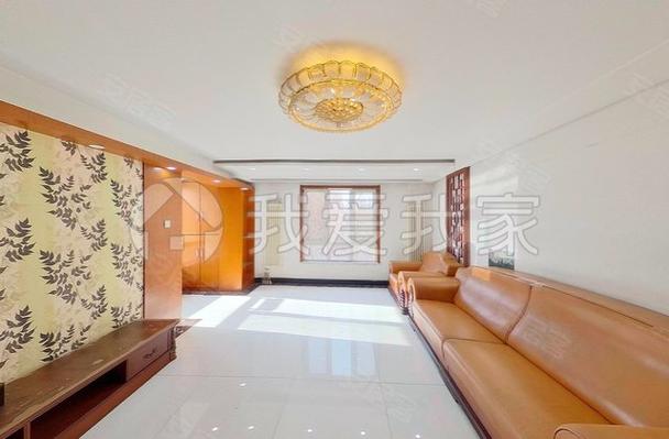 万年花城三期二手房