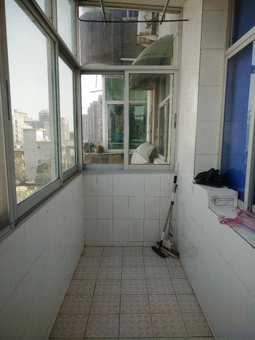 寿光教师新村二手房