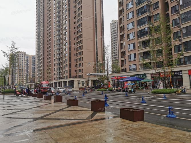 保利城四期中央郡最新