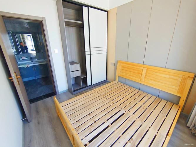 金华中梁首府二手房