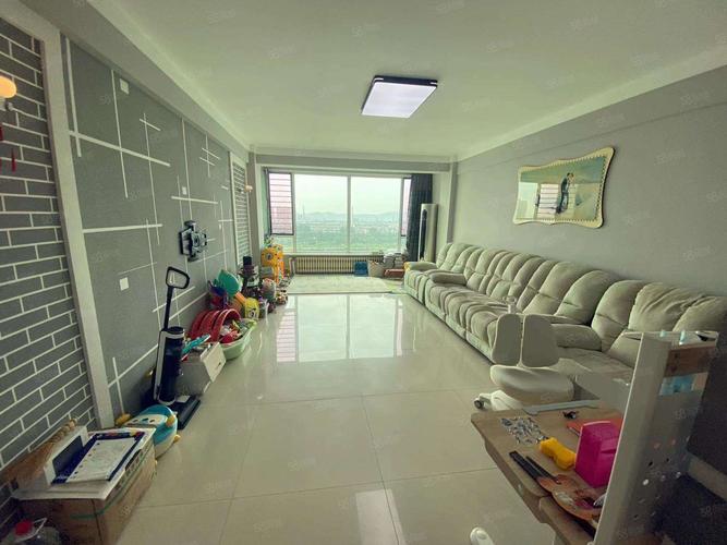 抚顺弘泰花园二手房