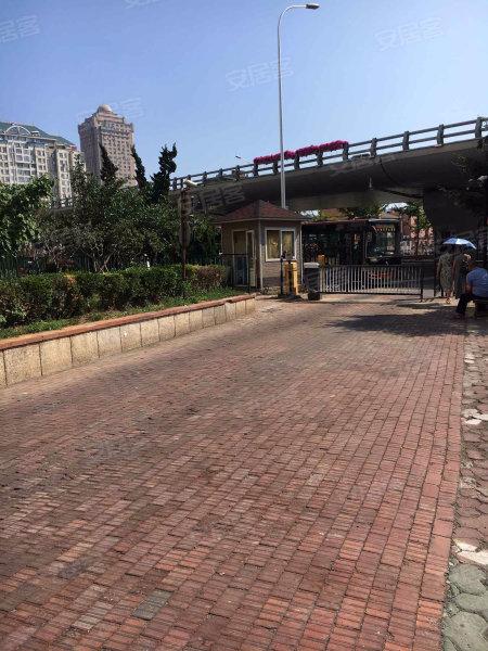 大连教师大厦二手房