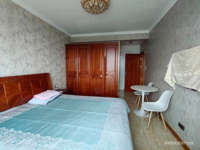 邯郸鸿基花苑二手房