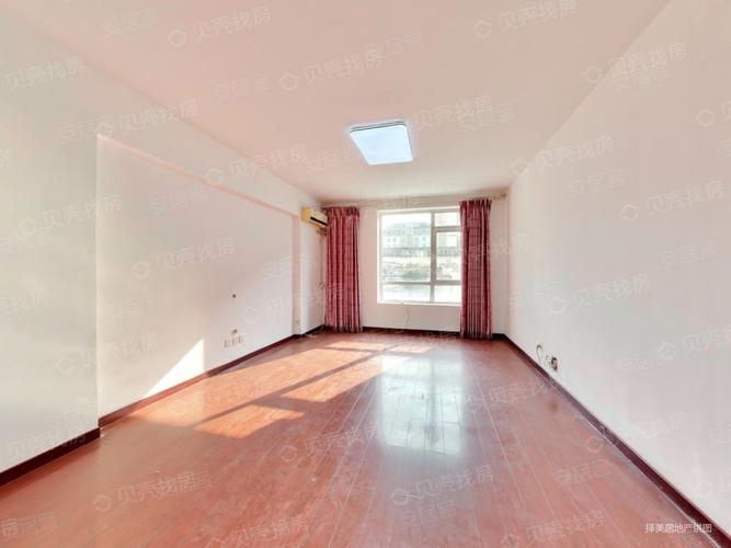 青岛雍翠华苑二手房