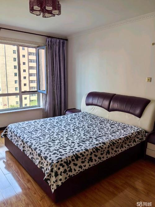 长春隆德华府二手房