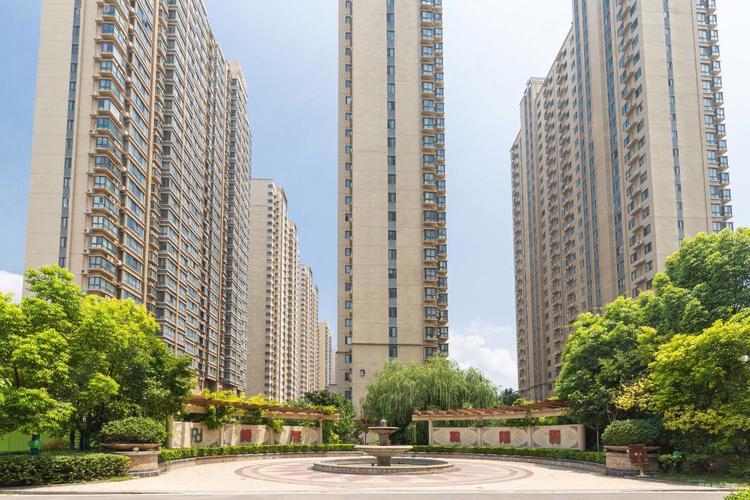 洛阳地久艳阳天房价