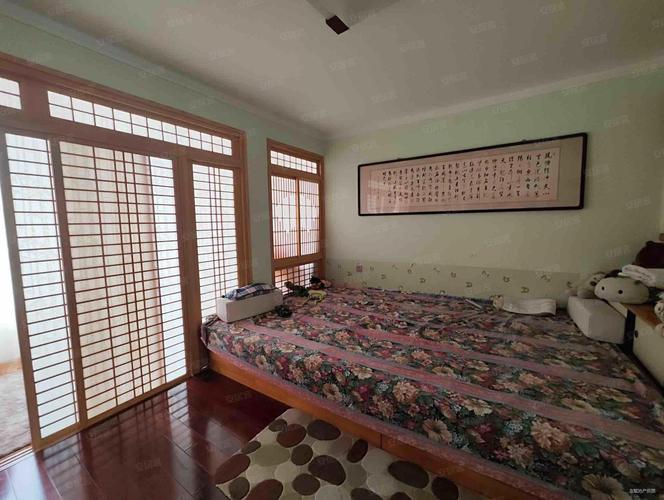 龙山新新小镇二手房