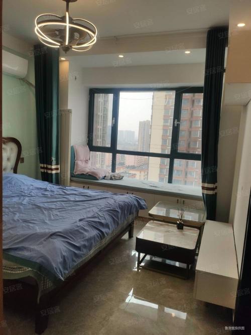 临沂桑提亚纳二手房