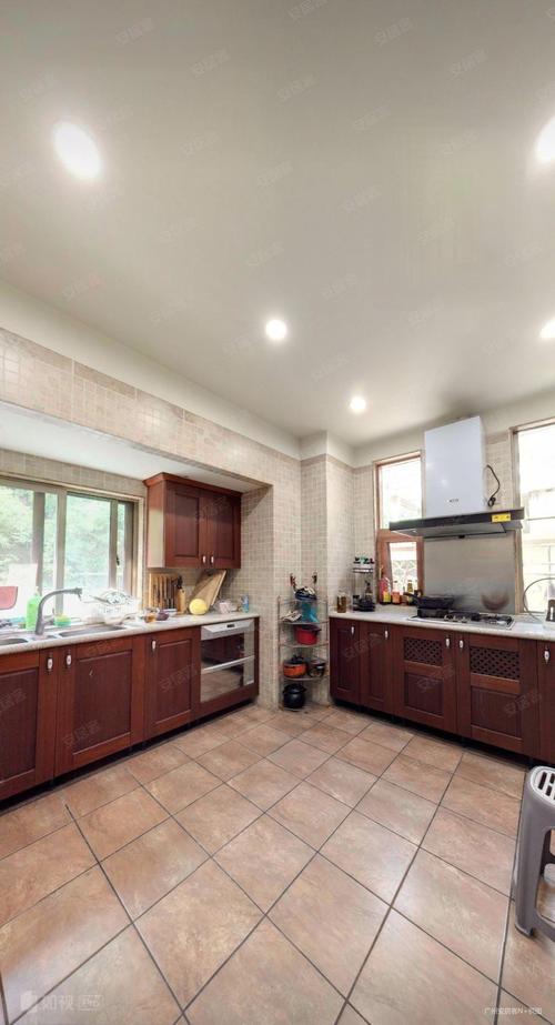 南京万科红郡二手房