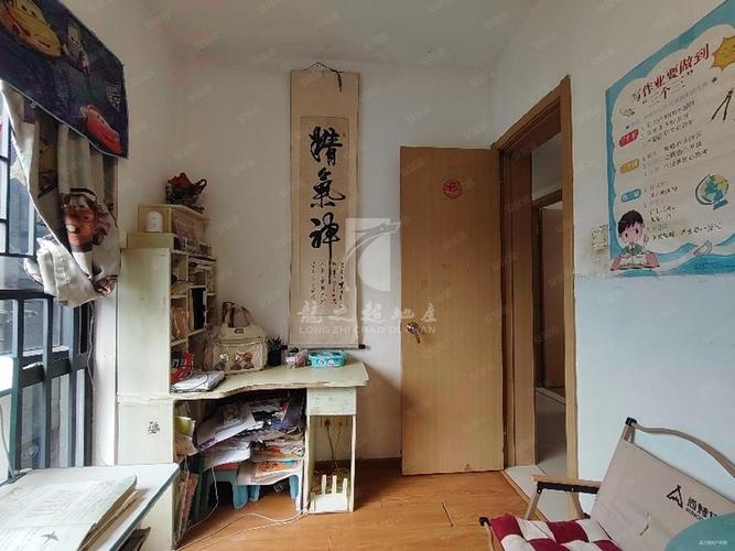 伦教万科沁园二手房