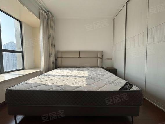 英地金台府邸二手房