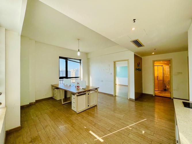 华彩国际公寓二手房