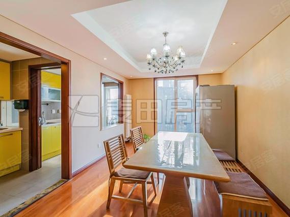 华彩国际公寓二手房