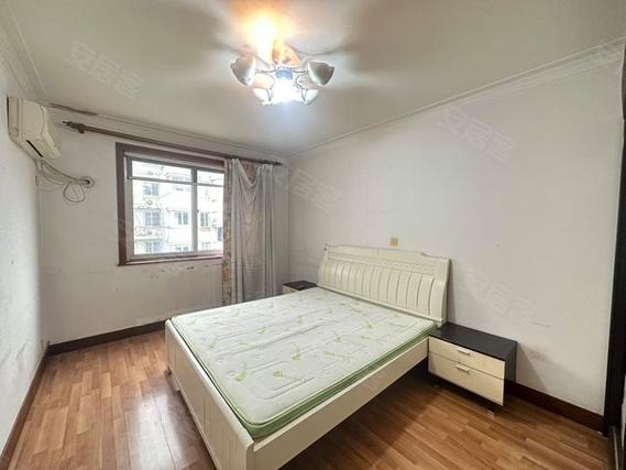 无锡太湖花园房价