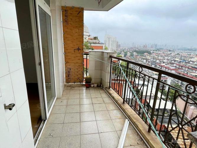 厦门鹭江新城二手房