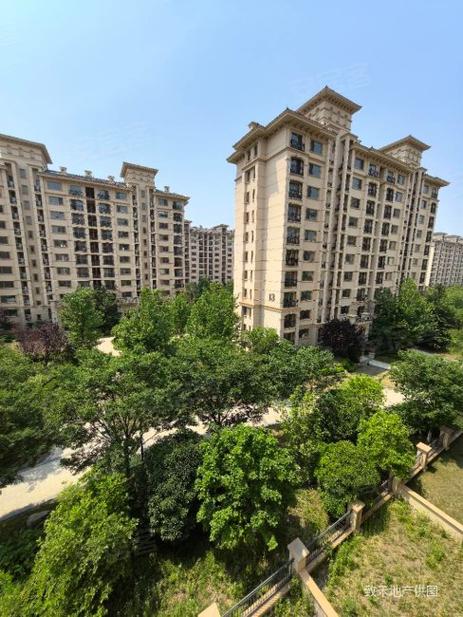 鲁信和壁花园最新房价