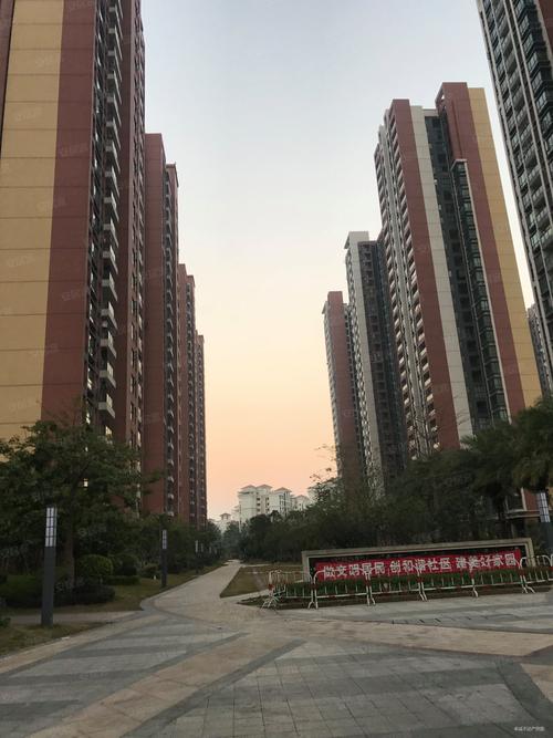 塘厦御湖半山二手房