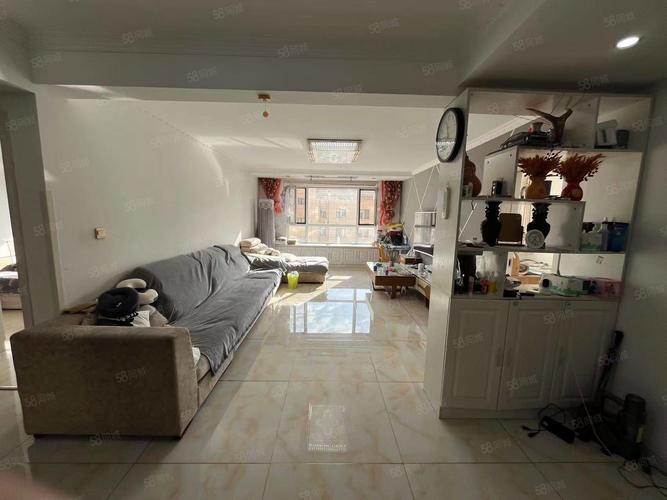 锦州东湖天玺二手房