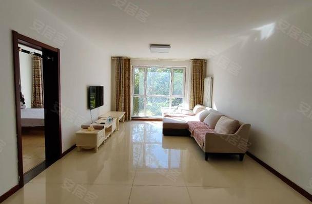 荣成石核馨园二手房