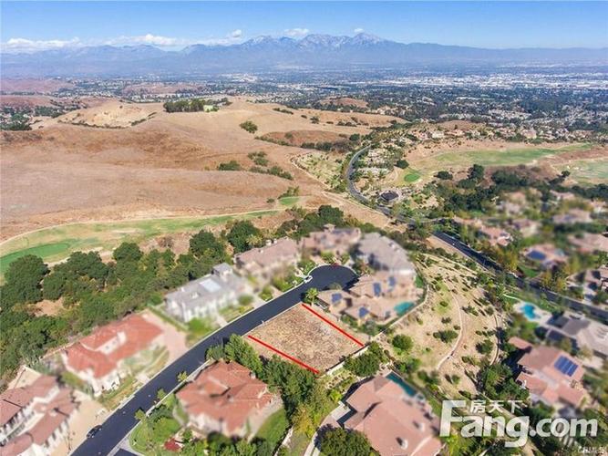 洛杉矶奇诺岗房价