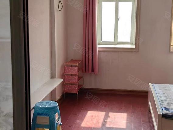 泗洪南山龙郡二手房