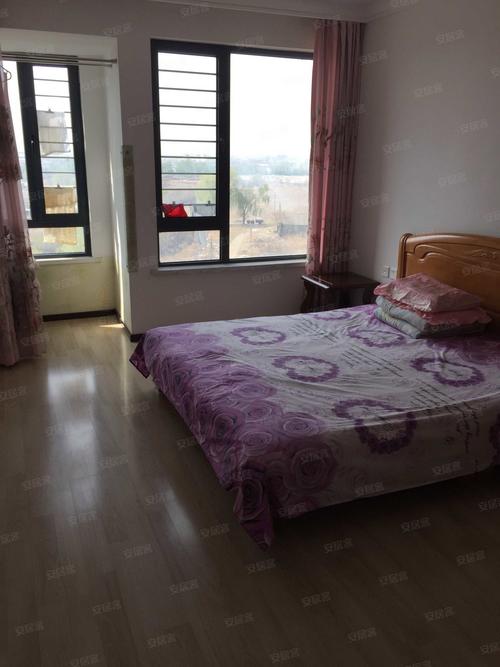 望京花园东区二手房