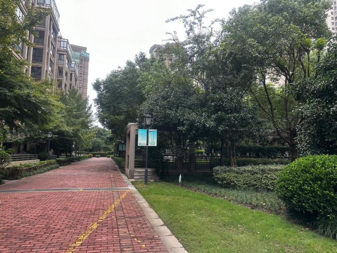 恒大龙溪翡翠最新消息